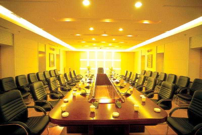 Uchoice Hotel Куньмин Экстерьер фото